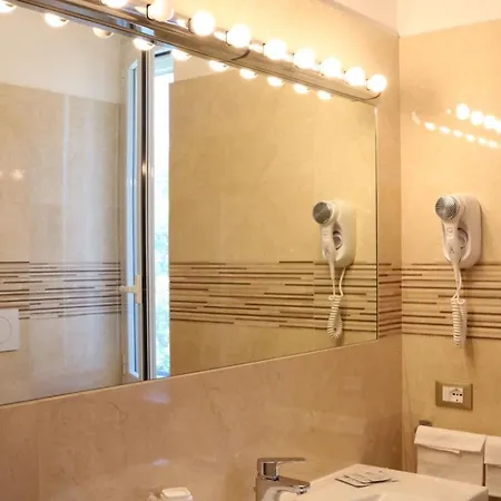 Dipendenza Aurora Apartamento Pavía