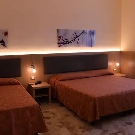 Dipendenza Aurora Apartamento Pavía