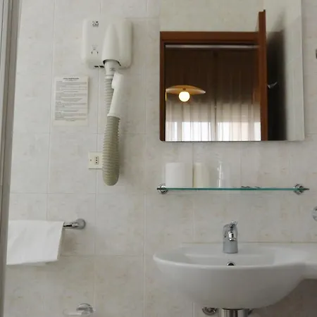 Apartment Dipendenza Aurora *